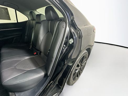 Used 2022 Toyota Camry XSE FWD image 26