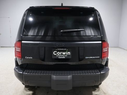 Used 2025 Toyota Land Cruiser 1958 image 3