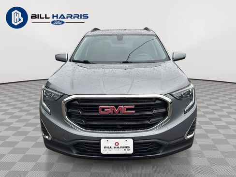 Used 2018 GMC Terrain SLE w/ Driver Convenience Package FWD image 4