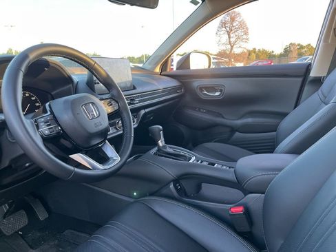 Certified 2026 Honda HR-V EX-L image 17
