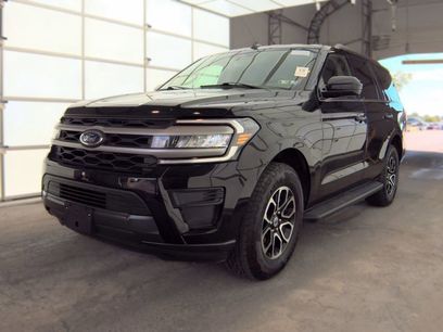 Used 2024 Ford Expedition XLT