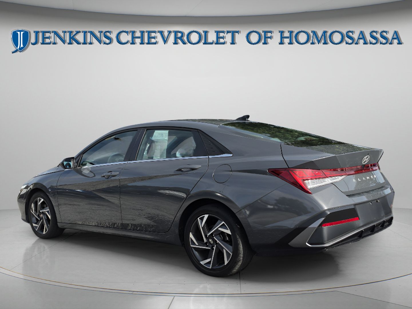 Used 2025 Hyundai Elantra SEL FWD image 8