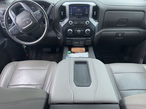 Used 2020 GMC Sierra 1500 SLT RWD image 5