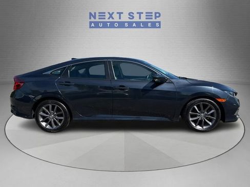 Used 2020 Honda Civic EX image 9