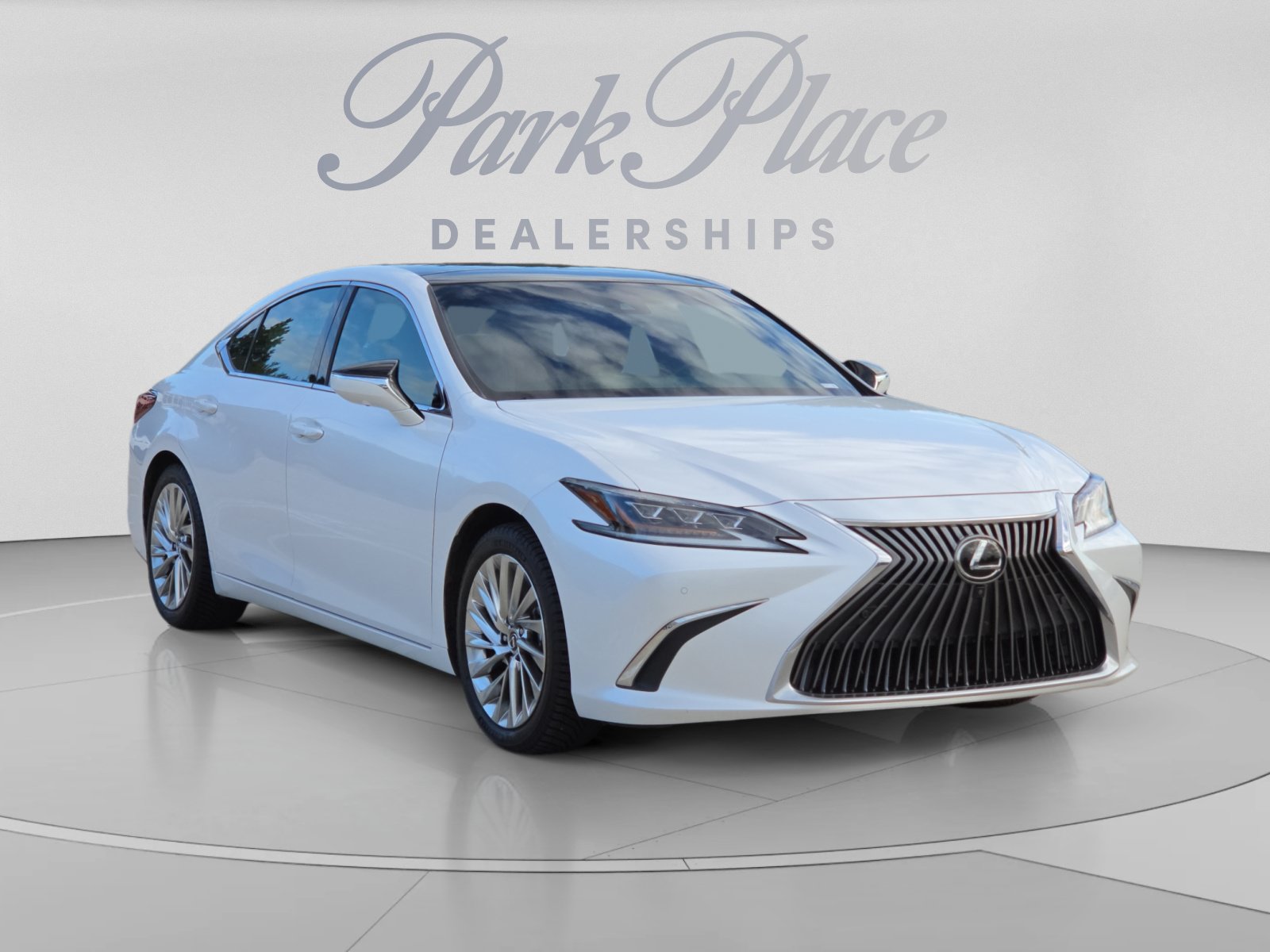 Used 2021 Lexus ES 350 Ultra Luxury w/ Accessory Package 2 FWD image 7