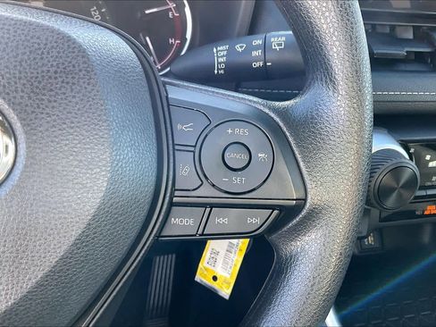 Used 2024 Toyota RAV4 LE image 20