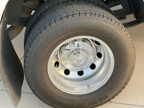 Used 2024 RAM 3500 Laramie w/ Sport Appearance Package image 8