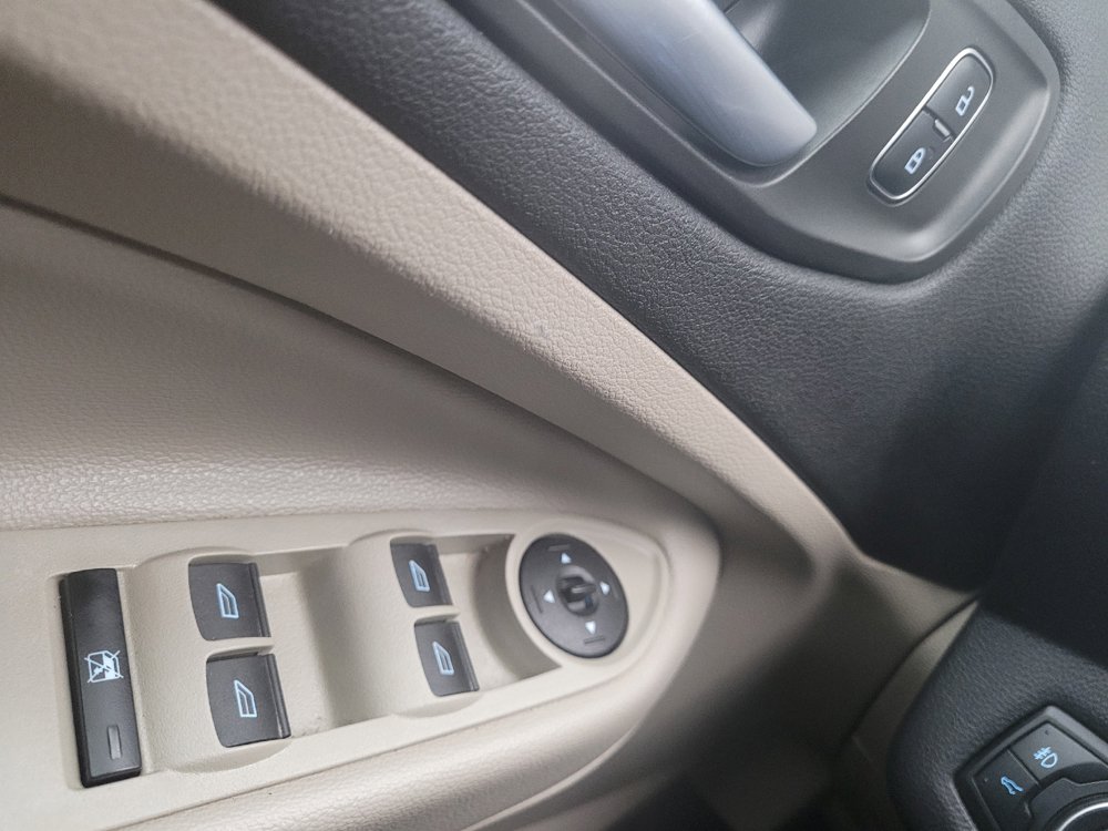 Used 2018 Ford Escape SEL FWD image 27