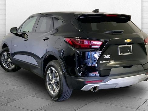 Used 2025 Chevrolet Blazer LT AWD/4WD image 11