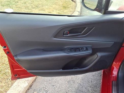 Certified 2023 Toyota Prius LE image 6