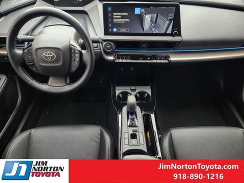 Used 2024 Toyota Prius Limited image 27