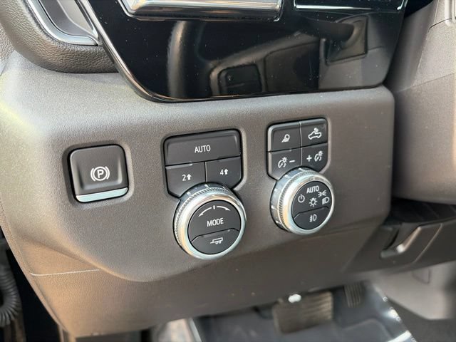 Used 2024 GMC Sierra 1500 SLT AWD/4WD image 28