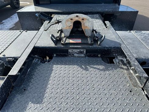 Used 2020 Ford F550 4x4 Crew Cab Super Duty w/ Lariat Value Package image 6