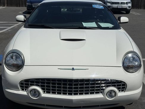 Used 2002 Ford Thunderbird RWD image 2