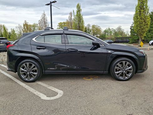 Certified 2022 Lexus UX 250h F Sport w/ F Sport Premium Package AWD/4WD image 8
