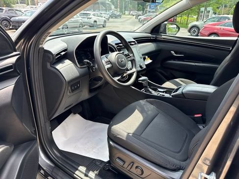 Certified 2023 Hyundai Tucson SEL AWD/4WD image 6