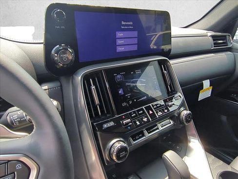 New 2025 Lexus LX 700h Overtrail AWD/4WD image 12