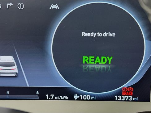 Used 2024 Hyundai Ioniq 5 Limited image 19