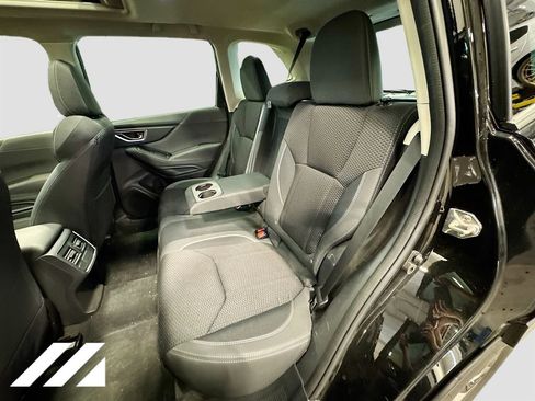 Used 2023 Subaru Forester Premium AWD/4WD image 26