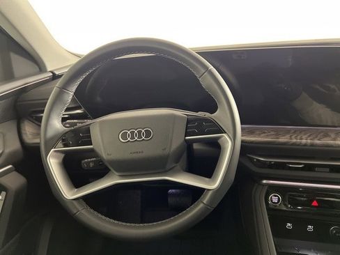 New 2025 Audi Q5 Premium Plus image 18