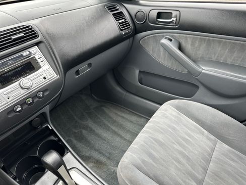 Used 2005 Honda Civic LX Special Edition image 25