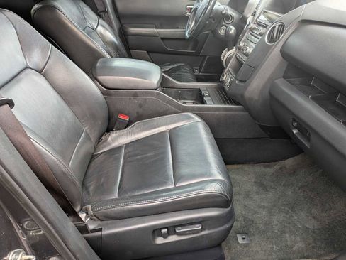 Used 2014 Honda Pilot Touring image 22