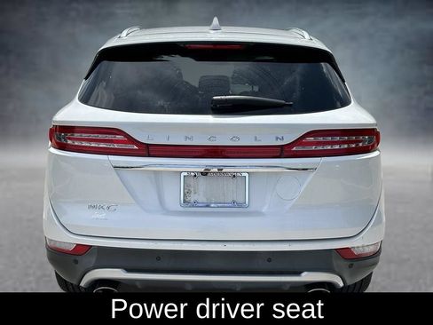 Used 2019 Lincoln MKC Premiere FWD image 6