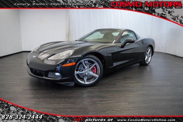 Used 2011 Chevrolet Corvette Coupe w/ Preferred Equipment Group RWD image 1