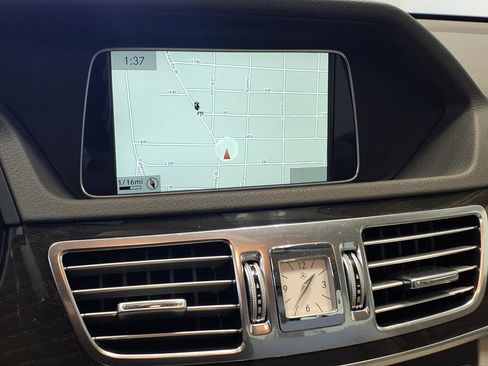 Used 2014 Mercedes-Benz E 350 Sedan image 13