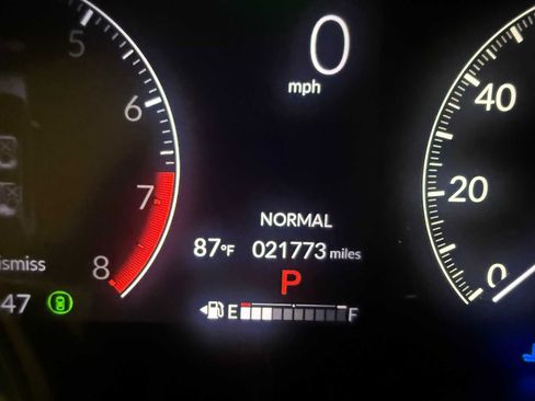 Used 2024 Honda HR-V Sport image 36