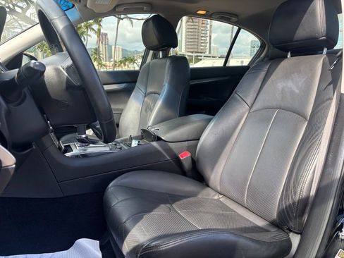 Used 2015 INFINITI Q40 w/ Navigation Package image 8