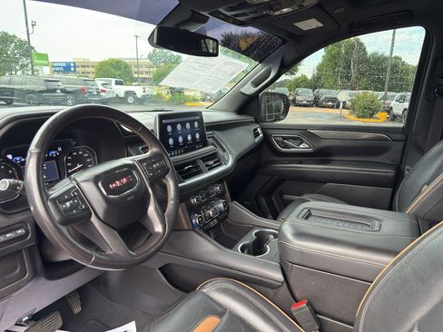Used 2021 GMC Yukon AT4 w/ AT4 Premium Package AWD/4WD image 29
