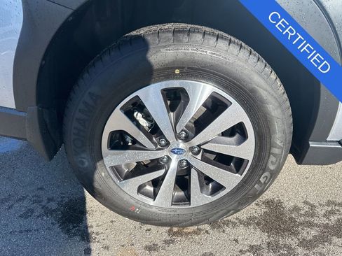 Certified 2025 Subaru Outback Premium AWD/4WD image 36