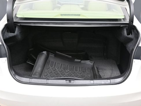 Used 2015 Toyota Avalon XLE Touring FWD image 13