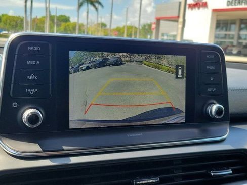 Used 2021 Kia Telluride LX FWD image 23