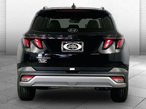 Used 2025 Hyundai Tucson SEL AWD/4WD image 3