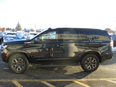 Used 2023 Chevrolet Tahoe Z71 w/ Luxury Package image 6