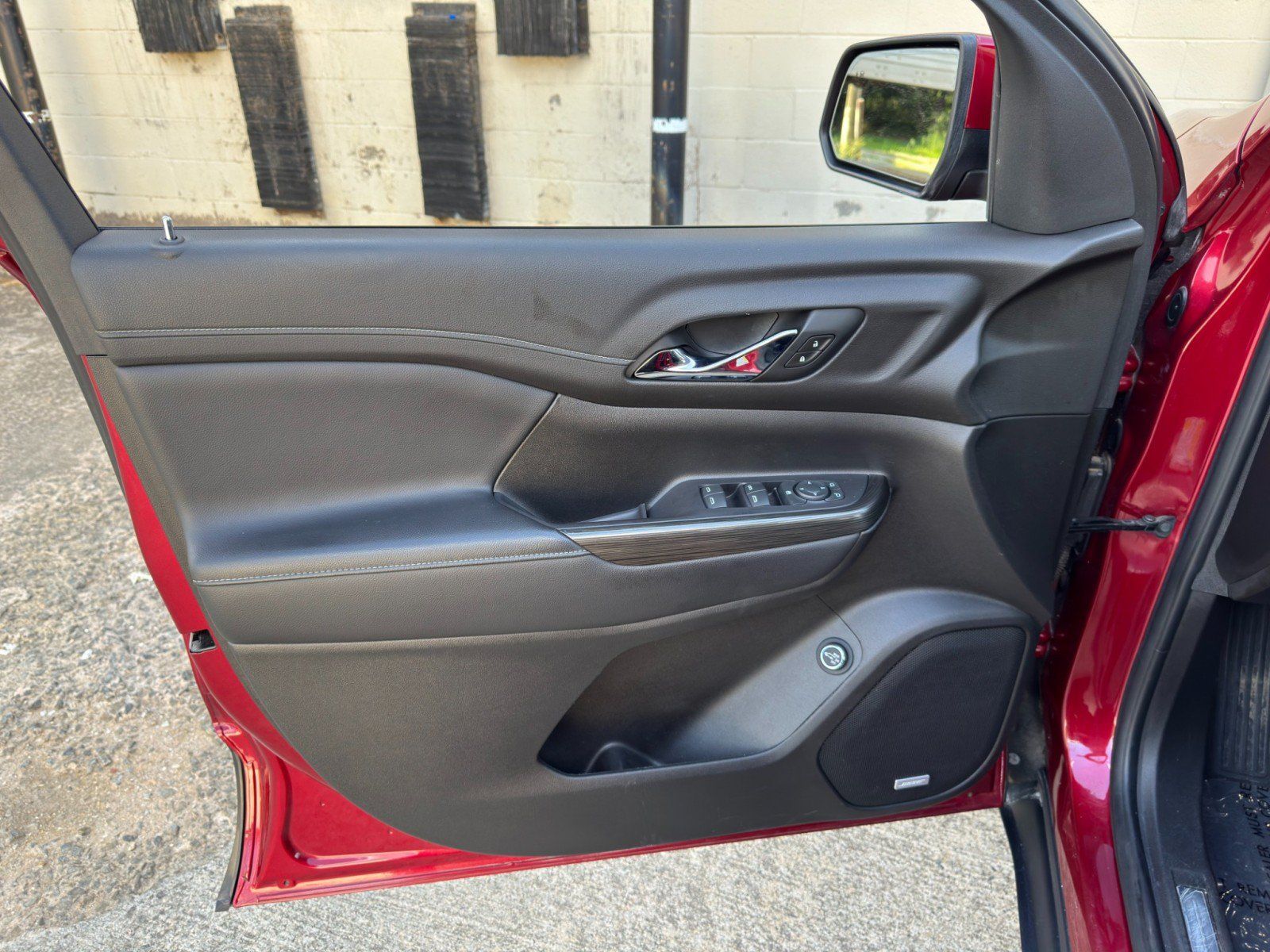 Used 2019 GMC Acadia SLT FWD image 41