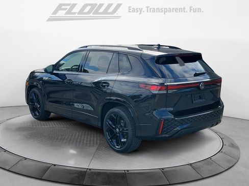 New 2026 Volkswagen Tiguan SE R-Line FWD image 5