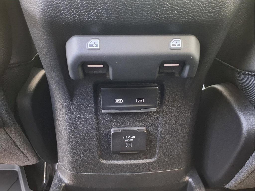 New 2026 Jeep Wrangler Unlimited Sahara AWD/4WD image 15