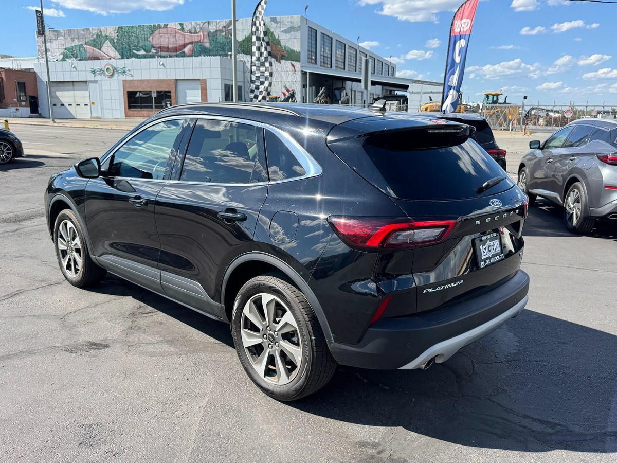 Used 2025 Ford Escape Platinum AWD/4WD image 8