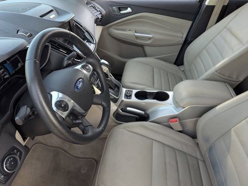 Used 2015 Ford C-MAX Energi SEL w/ Equipment Group 302A image 23