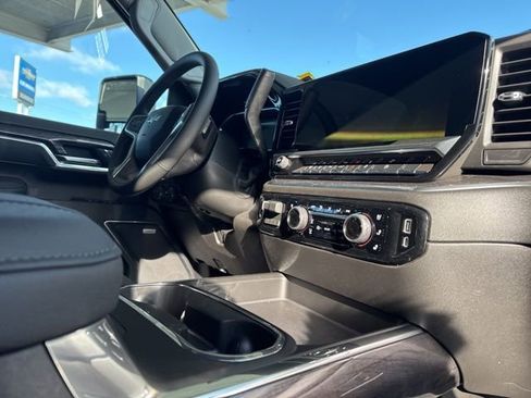 New 2026 Chevrolet Silverado 2500 LTZ w/ LTZ Plus Package AWD/4WD image 33