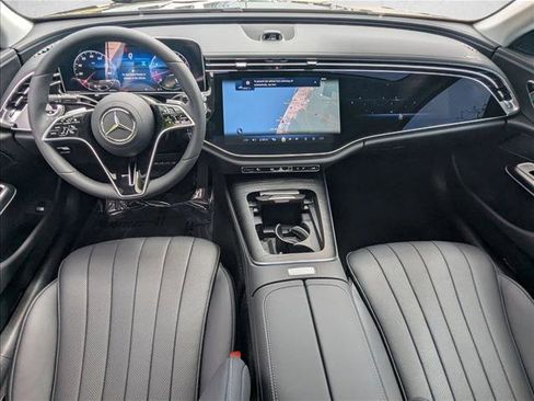 New 2026 Mercedes-Benz E 450 4MATIC Sedan image 14