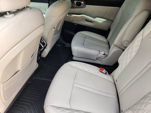 New 2026 Kia Sorento SX Prestige AWD/4WD image 24