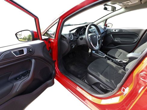 Used 2015 Ford Fiesta SE w/ Comfort Package FWD image 11