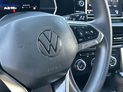 Used 2023 Volkswagen Jetta Sport FWD image 25