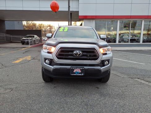 Certified 2023 Toyota Tacoma SR5 image 2