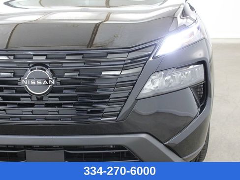 New 2026 Nissan Rogue SV image 7