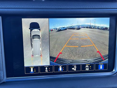 Certified 2022 GMC Yukon XL Denali image 27